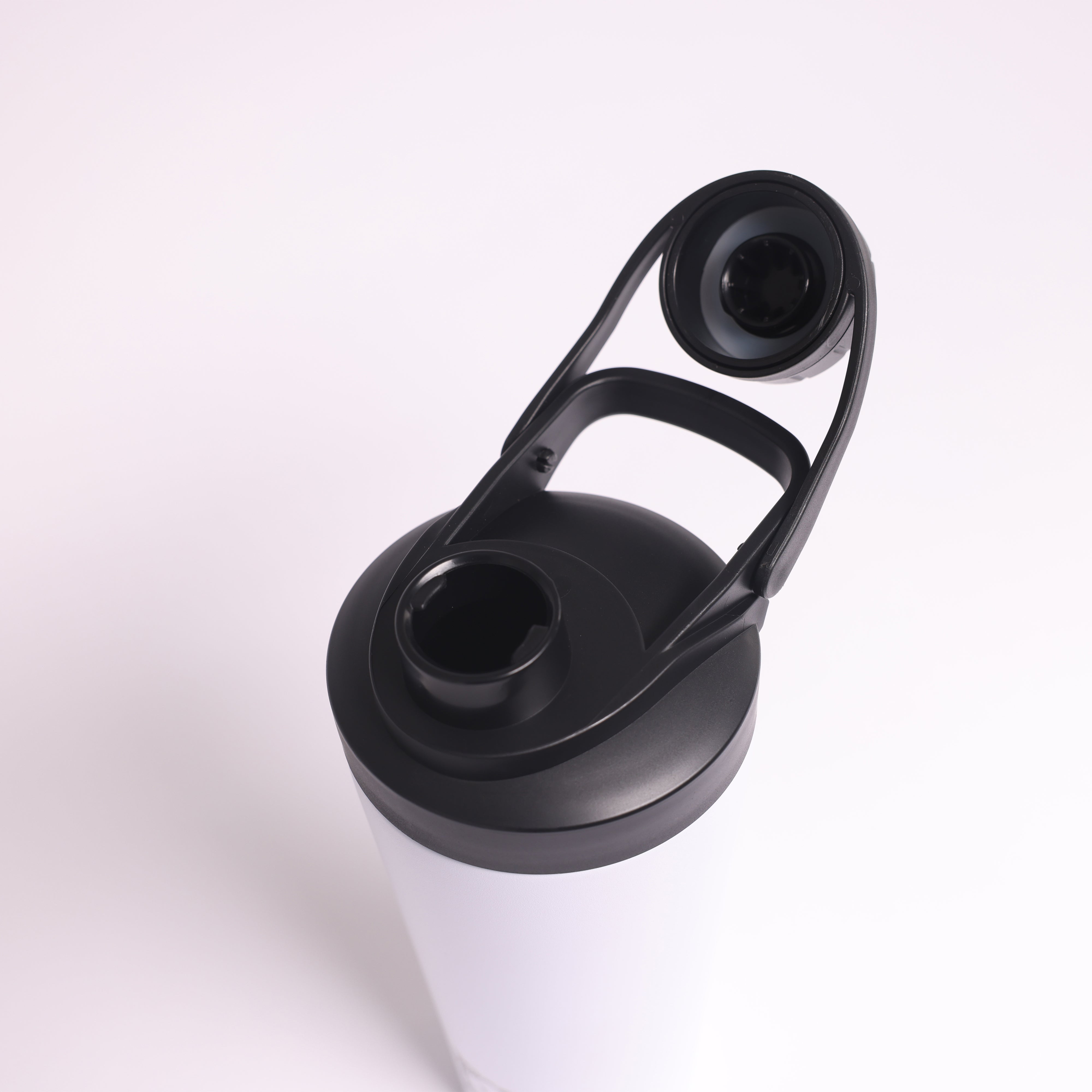 Versai White Stainless Steel Protein Shaker 750ml