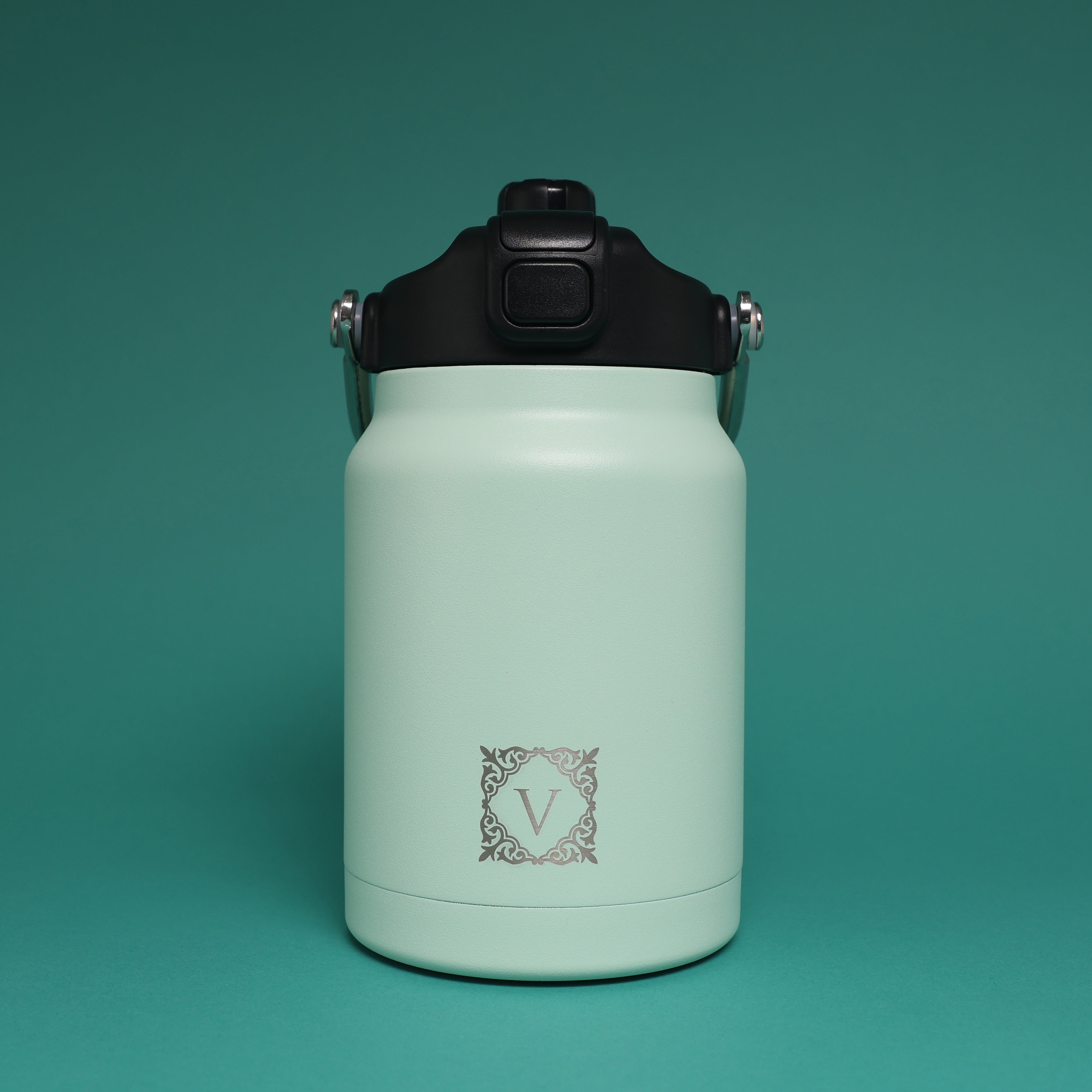 Versai 1L / 1.5L / 2.2L Light Green Stainless Steel Straw Spout Water Bottle
