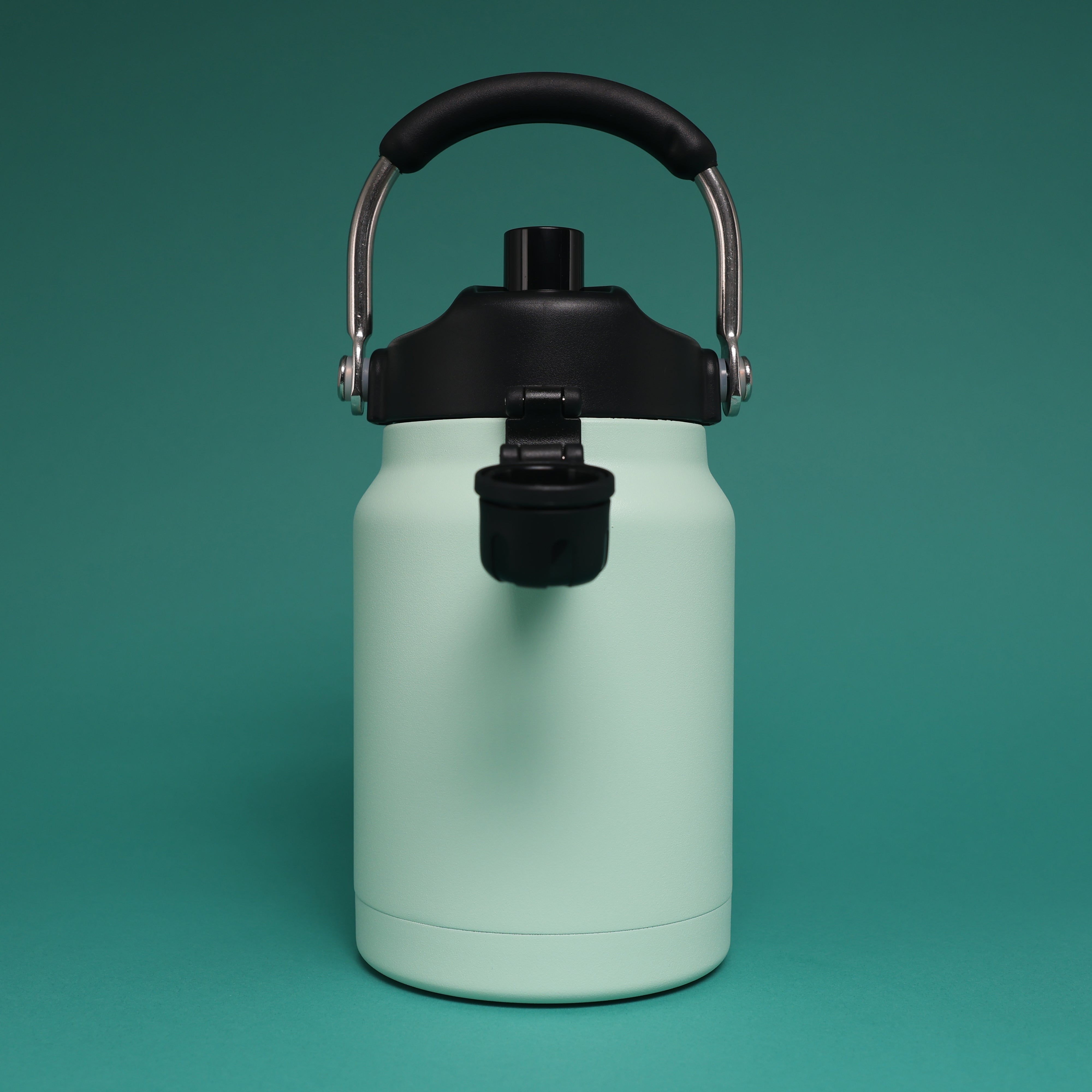 Versai 1L / 1.5L / 2.2L Light Green Stainless Steel Straw Spout Water Bottle