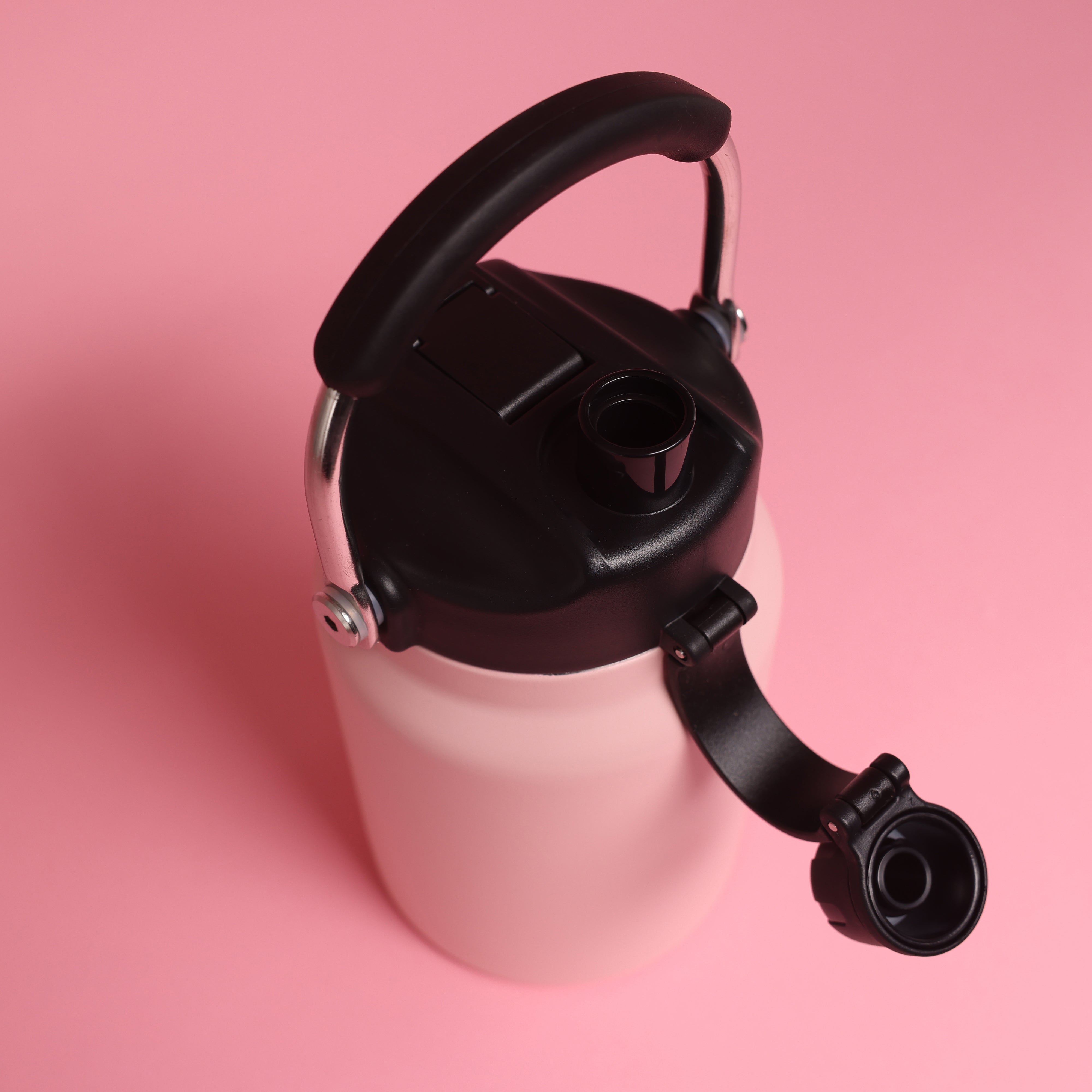 Versai 1L / 1.5L / 2.2L Pink Stainless Steel Straw Spout Water Bottle