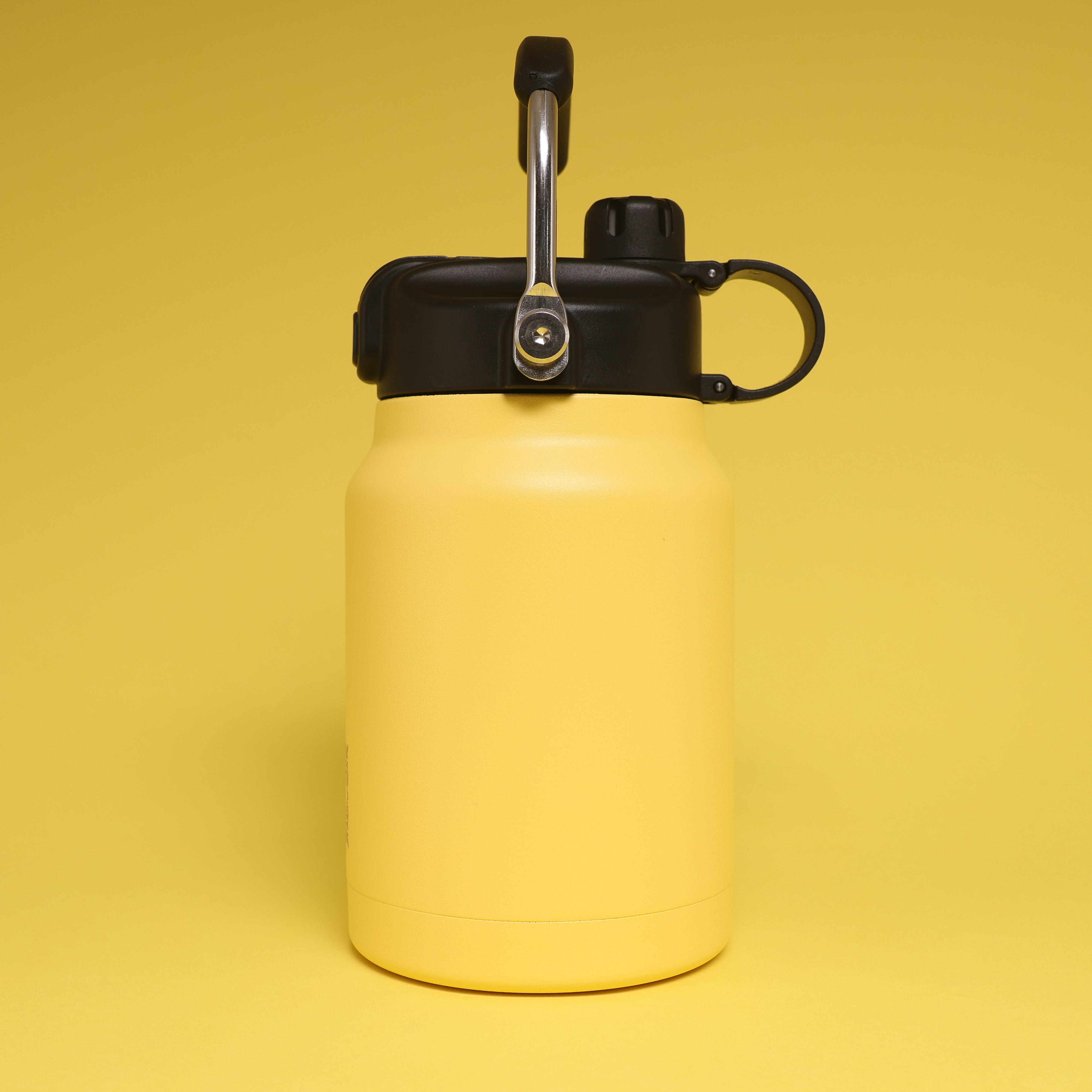 Versai 1L / 1.5L / 2.2L Yellow Stainless Steel Straw Spout Water Bottle